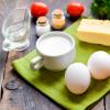 Рецепт приготовления омлета с сыром на сковороде – отличный вариант для завтрака Как готовить омлет с сыром на сковороде